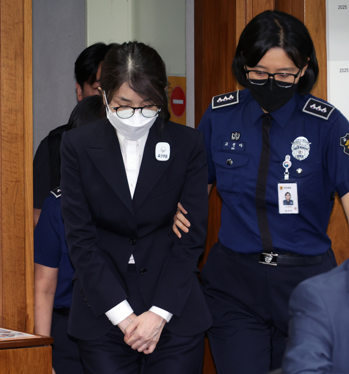 김건희특검, 수사기간 전격 연장... “추가조사·증거수집 등 위해”