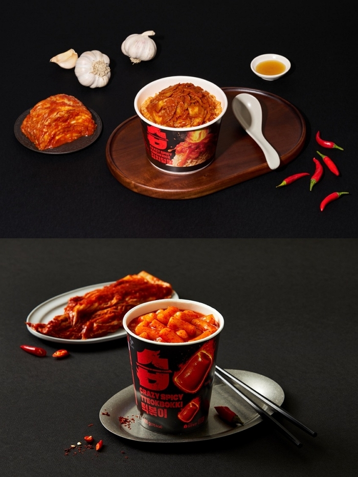 [CJ제일제당 사진자료]습김치덮밥 습떡볶이 연출 이미지.jpg