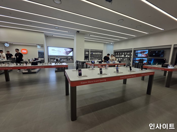 샤오미 스토어 NC 이스트폴점 / 사진=인사이트