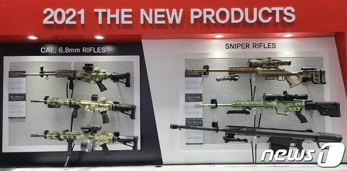 SNT모티브, ADEX 2021서 미래형 첨단화기류 5종 선봬 - 뉴스1