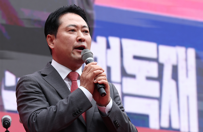 장동혁 대표 “죽기 각오하고 싸우자... 민주당이 국힘 제거하고 독재의 문 열려 한다”