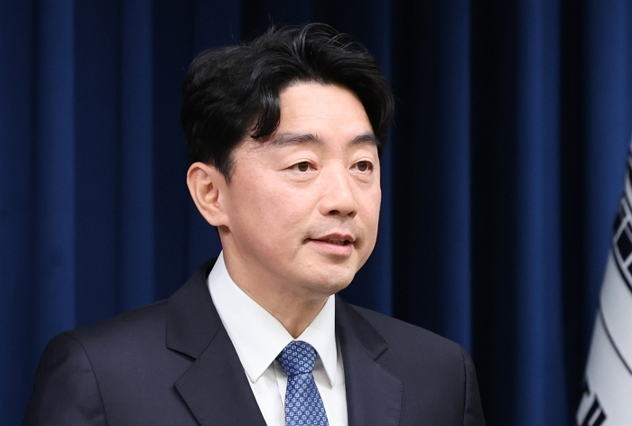 강훈식 “국정자원 화재, 前 정부 탓 말고 문제 해결하라”