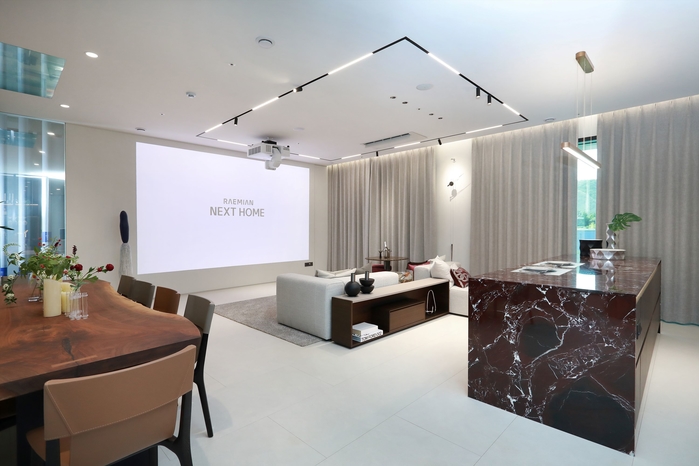 첨부.2 '넥스트 라멘'으로 확장한 통합형 거실 구조.jpg