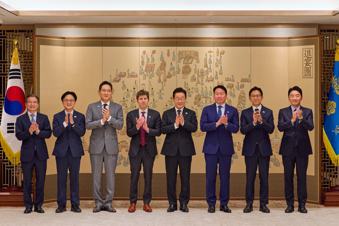 삼성·SK 생산량과 맞먹는 반도체 사겠다는 ‘오픈AI’... 이재명 대통령, ‘특별지시’ 내렸다