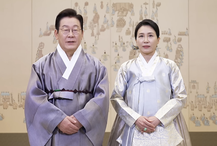origin_추석인사전하는이재명대통령·김혜경여사.jpg