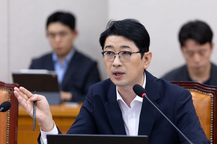 李대통령 출연 ‘냉부해’, 오늘(6일) 방송... 주진우 “강유정·박수현 대변인 고소” 맞불