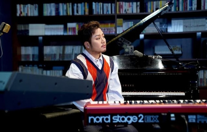 브아솔 성훈, “20년 인고의 세월을 정신병자로 매도”... 소속사 입장 재반박