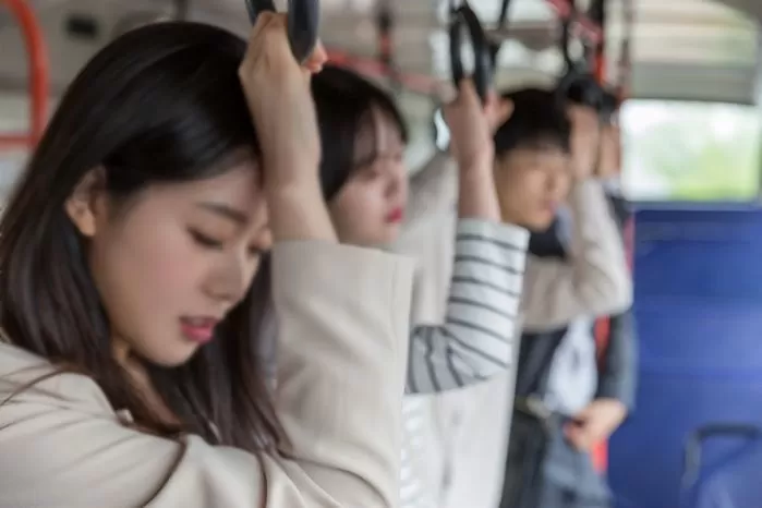 MZ세대가 바꾼 직장 문화... “아픈데 출근하면 이기적이야”