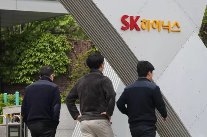 12년 만에 13조→317조... ‘창립 42주년’ SK하이닉스, 한국 증시 새 역사 썼다
