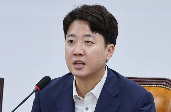 이준석 “계엄 국면 아니면 이 대통령 예능 나가지 말라”