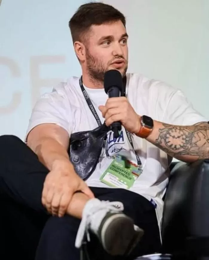 유명 코인 유튜버, 람브로기니에서 숨진 채 발견... “하루 만에 430억 잃었다” 주장 나와