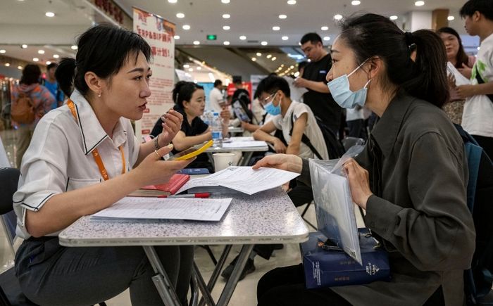 “올해 대졸자만 1200만명”... 中 심각한 취업난에 지원 강화한다