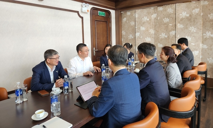 사진2. PVN 부사장 면담.jpg