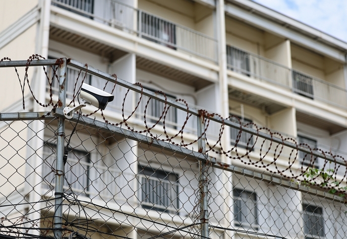 캄보디아서 악명 높은 범죄단지 ‘웬치’... 3m 장벽과 철조망으로 둘러싸여 ‘완전 차단’