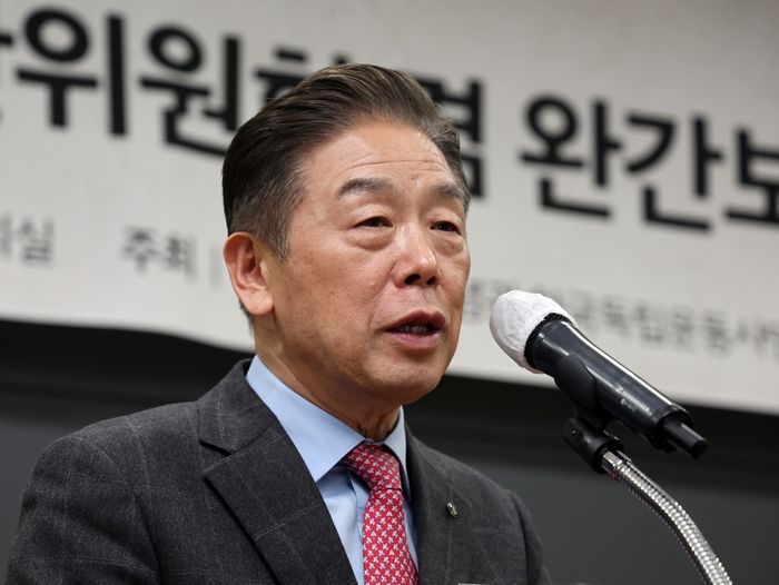 김형석 독립기념관장, 1년간 ‘기념품 1227개’ 독식 논란...홍보예산 30% 차지