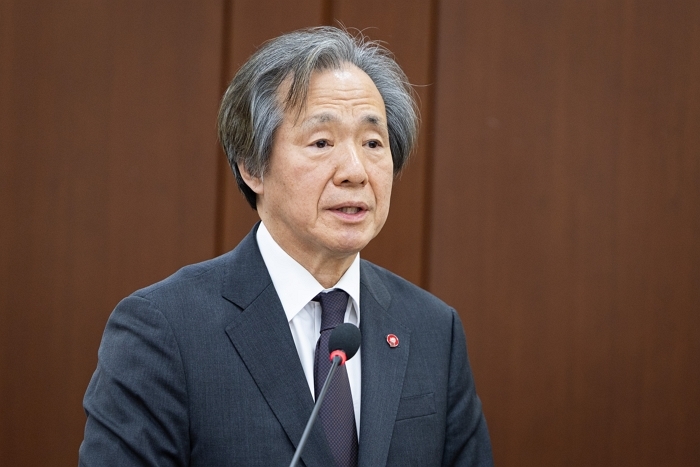 ‘개인정보 유출사고’ 건강보험 이사장 “진심으로 사과드린다”