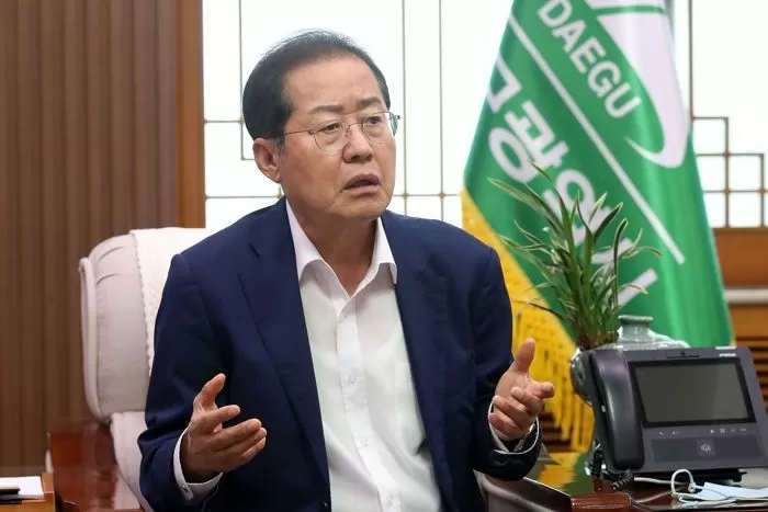 홍준표 “영화 ‘범조도시’ 못 봤나... 캄보디아 사태, 전적으로 기성 정치권의 책임”