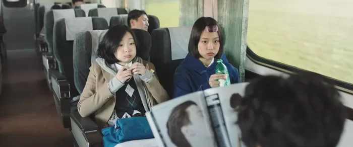 영화 마녀…귀공자와의 첫 만남 본편 영상 최초 공개