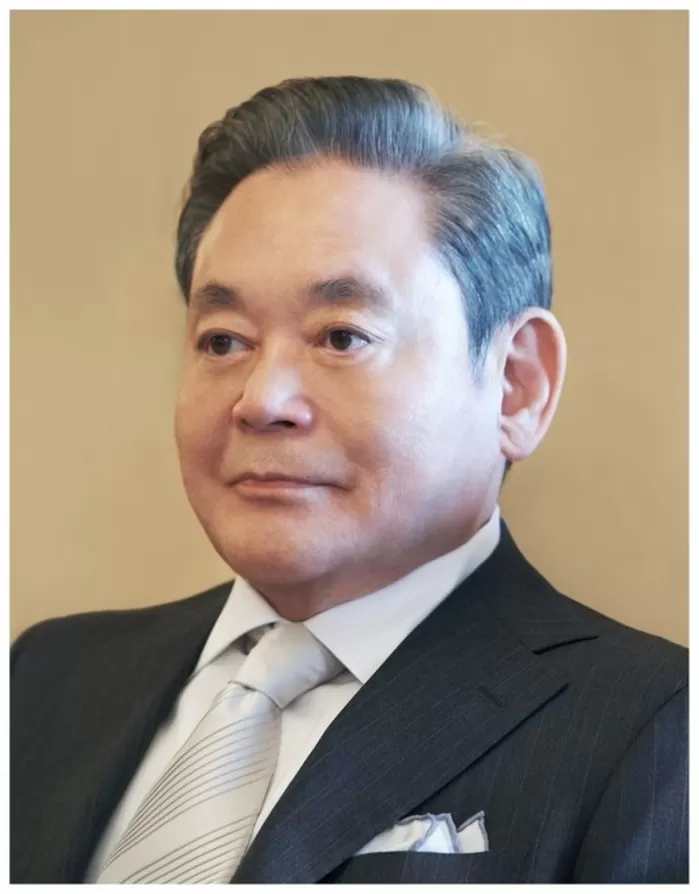 故 이건희 삼성 선대회장 추모음학회 열려... 이재용 회장과 함께 이부진·이서현도 참석
