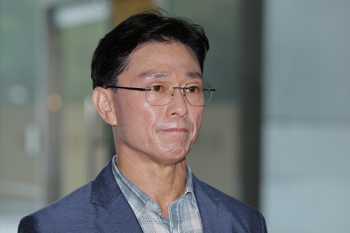 origin_해병특검출석하는임성근.jpg