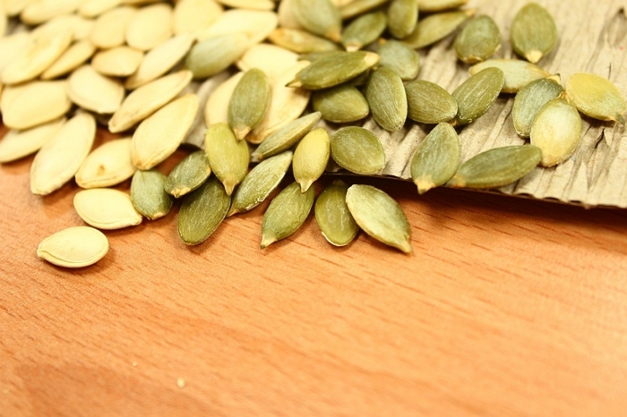 pumpkin-seeds-1323854_1280.jpg
