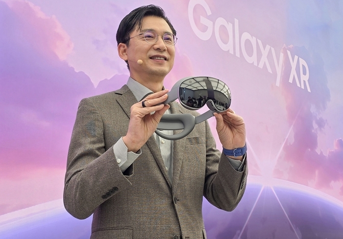 “스마트폰 다음은 눈과 손”... 삼성의 AI 헤드셋 ‘갤럭시 XR’, 반응 터졌다