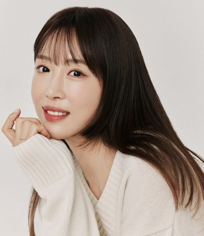 강예원, 6년 만에 스크린 복귀... ‘보험 살인마’로 냉혹+코믹 매력 발산