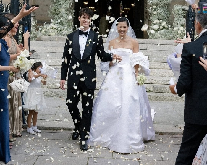 명품 ‘지방시’ 상속자, 한국계 여성과 파리서 결혼... “올해 사교계 최고의 결혼식”