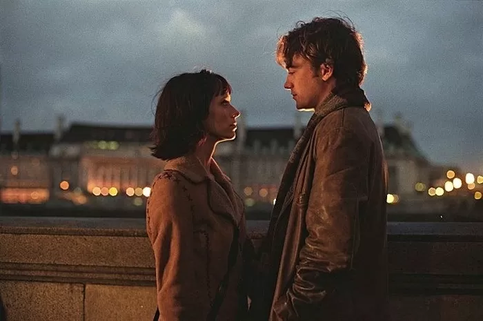 설레는 순간을 함께! 썸 단계에서 연인이 되게 만드는 로맨틱 영화 추천