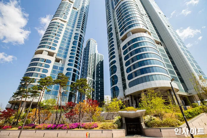 “트리마제 ‘55억원’ 전액 현금으로 샀다”... 넷플릭스 흑백요리사 윤현준PD, BTS 제이홉·태연과 이웃된다