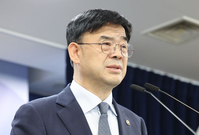 李 대통령, ‘갭투자 논란’ 이상경 국토부 차관 면직안 재가