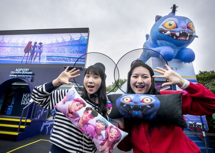 “‘케데헌’ 열풍에 15만 명 돌파했다”... 에버랜드, 테마존부터 불꽃쇼까지 폭발적 반응