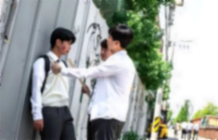 중강금상해 처벌,동급생 모텔 물고문,학교 폭력,학폭 처벌,미성년자 모텔 감금