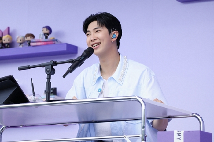 origin_RM김남준입니다.jpg