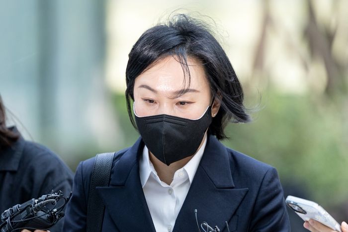 청담동 샤넬 매장 직원이 밝힌 그 날의 기억... “영부인·선물·교환, 세 단어 기억나”