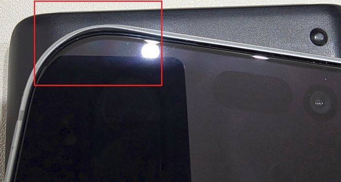 아이폰17 프로·프로맥스, 알루미늄 프레임 벌어짐 현상 속출... 사용자 불만 쏟아져