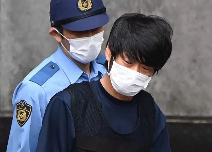 아베 전 총리 총격범, 첫 공판서 충격 발언... 방청석 경쟁률 ‘23:1’ 기록