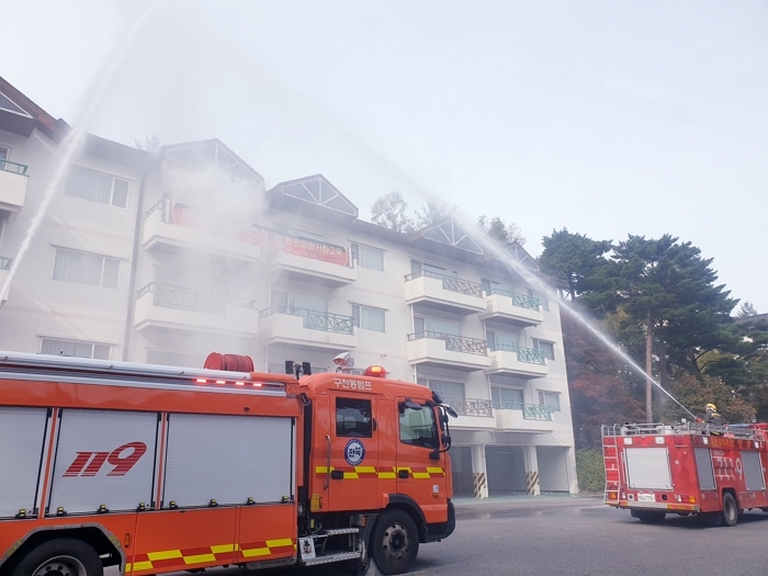 “화재 진압 및 실종아동 수색”... 무주덕유산리조트, 고객 안전 지키는 ‘실전형 훈련’ 실시