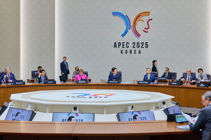 origin_이재명대통령APEC정상회의개막개회사 (1).jpg