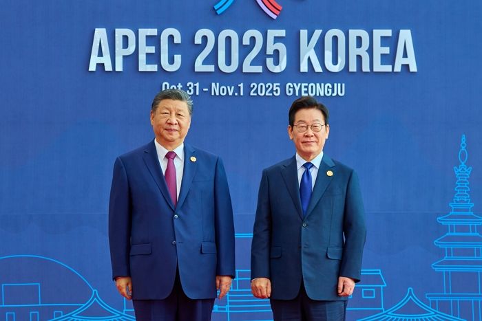 지드래곤·차은우, APEC 만찬회장 달궈... 각국 정상들도 휴대폰 꺼내 촬영 삼매경