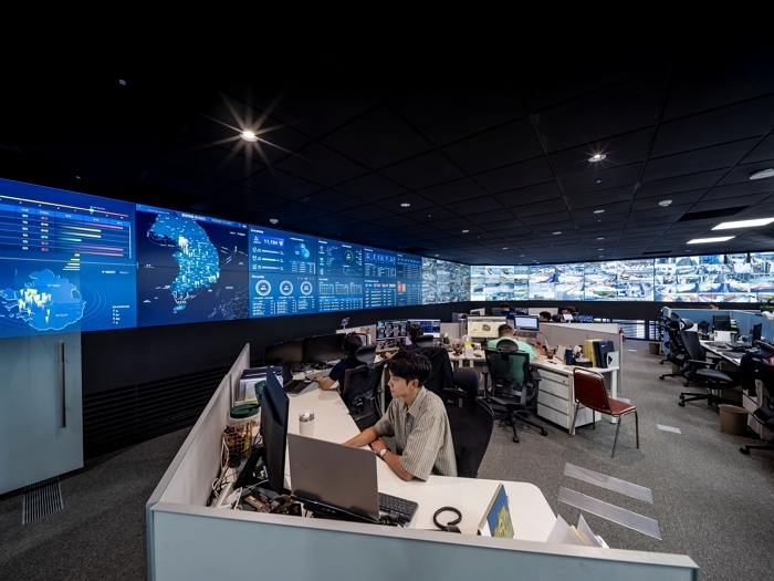 DL이앤씨 종합안전관제상황실 (2).jpg
