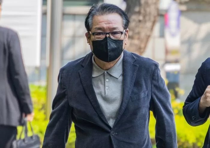 억대 불법 정치자금 수수 혐의로 불구속 기소된 무속인 