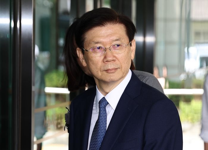 전 경호처장 “관저 압수수색 못 막으면 尹에 박살날 것이라 생각”