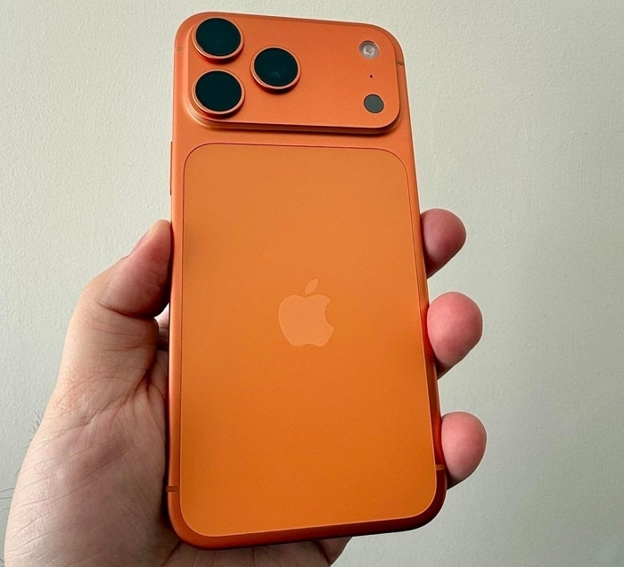 111222 ㅅㄴ origin_주호영국회부의장과인사나누는신동빈회장 (1).jpg