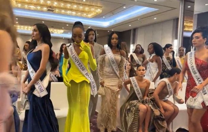 “멍청아” SNS 홍보 안 한 미스 멕시코 저격한 관계자... 미스 유니버스 참가자들 ‘집단 퇴장’ (영상)