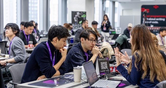 쿠팡, 글로벌 AI 해커톤 ‘핵서울 2025’ 성료... 차세대 개발자들과 혁신 공유
