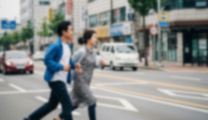 남양주서 횡단보도 없는 도로 건너던 40대 부부, 오토바이에 치여... 아내 의식불명