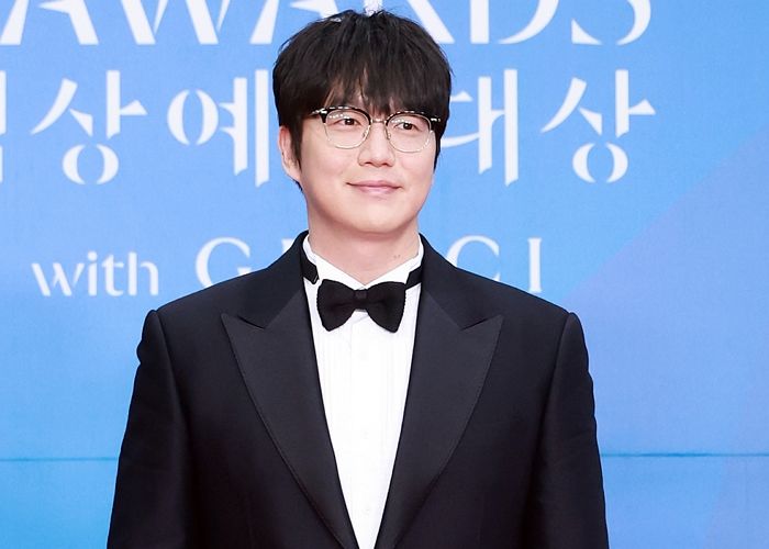 ‘매니저 사기 피해’ 성시경, 연말공연 개최... “제일 쓸데없는 게 연예인 걱정”