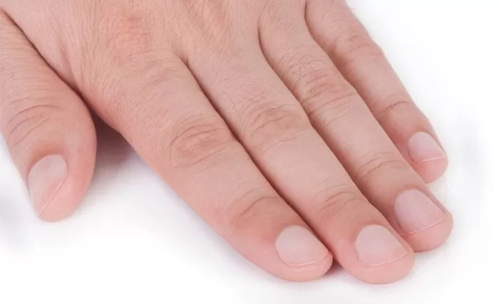 얼굴보다 3배 빨리 늙는 손... 노화 막는 9가지 좋은 습관