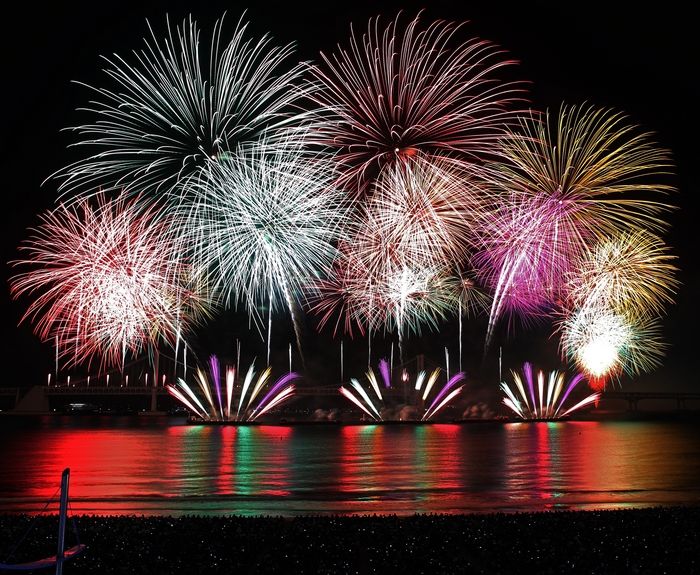 이번 주 토요일(15일), ‘부산불꽃축제’ 열린다 ... “20주년 맞아 역대 가장 웅장”